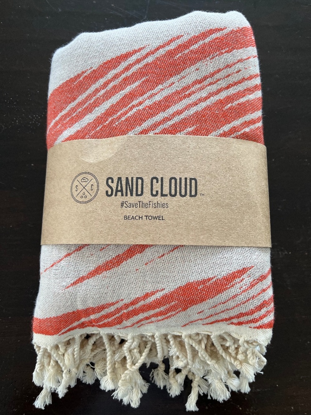 SANDCLOUD Vintage Flag with zipper pocket Towel